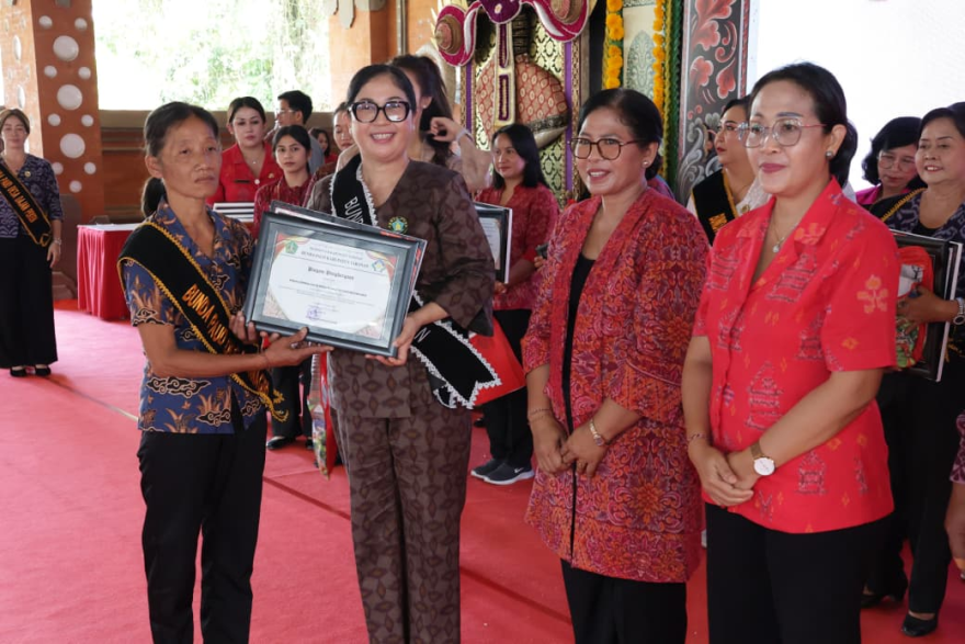 penerimaan penghagaan jingle